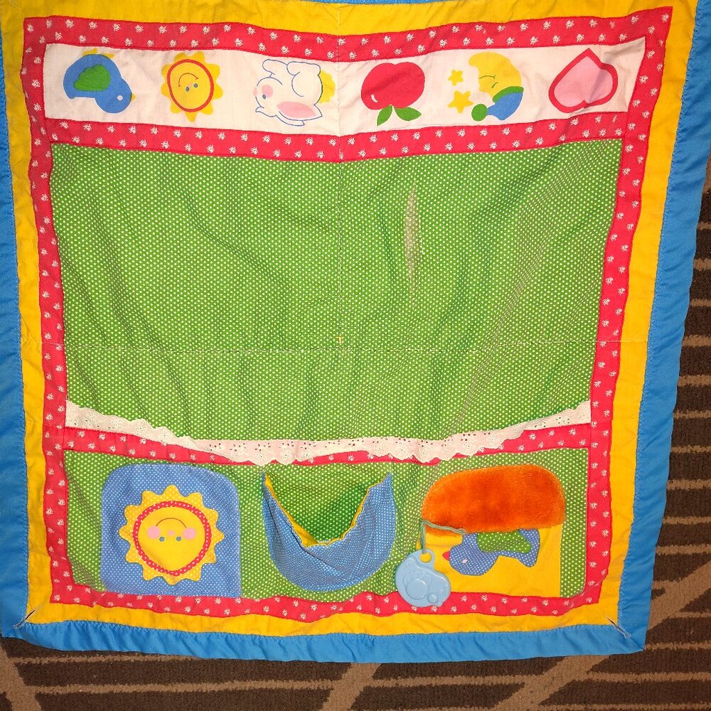 VTG 1987 Playskool Fold N Go Baby Activity Play Mat Blanket Quilt Sensory Play.